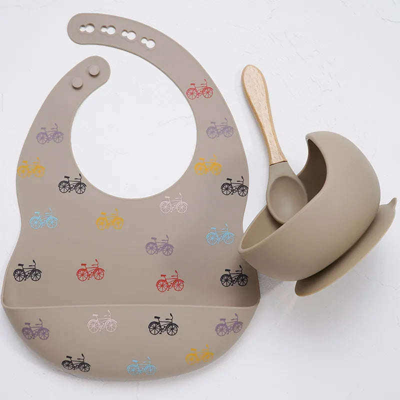 Colorful Silicone Spoon With Wooden Handle Hot Selling Baby sucker Bowl Waterproof Adjustable Baby Bibs Print Saliva Towel.